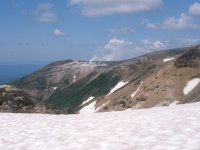 雪渓と火山(PEN-FT)